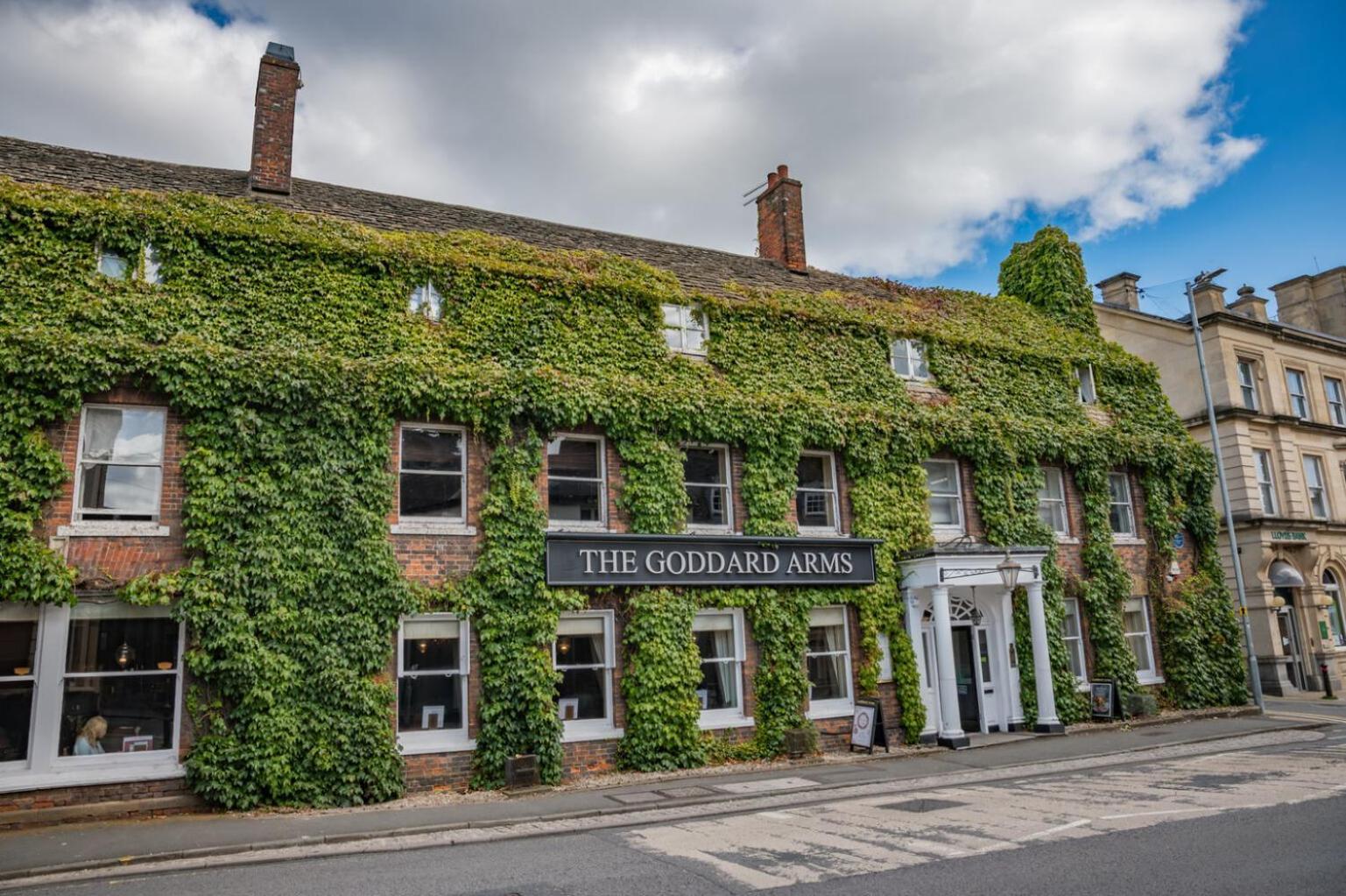 Hotel The Goddard Arms Swindon Zewnętrze zdjęcie