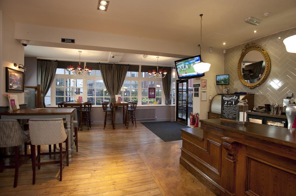 Hotel The Goddard Arms Swindon Zewnętrze zdjęcie
