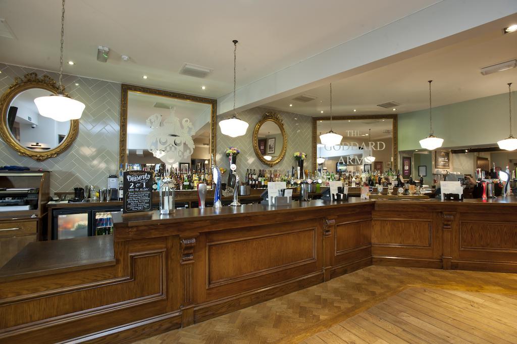 Hotel The Goddard Arms Swindon Zewnętrze zdjęcie
